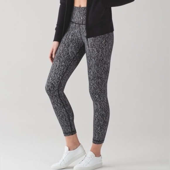 Lululemon size 6 high times pants jacquard black and white - Picture 1 of 11